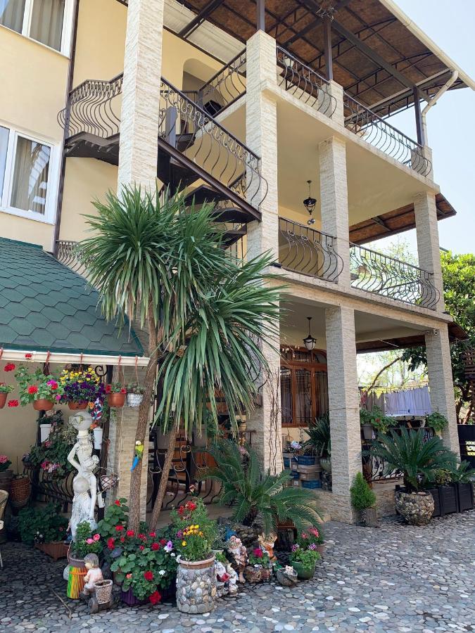 Guest House Aphyn Leto Gagra Exterior foto