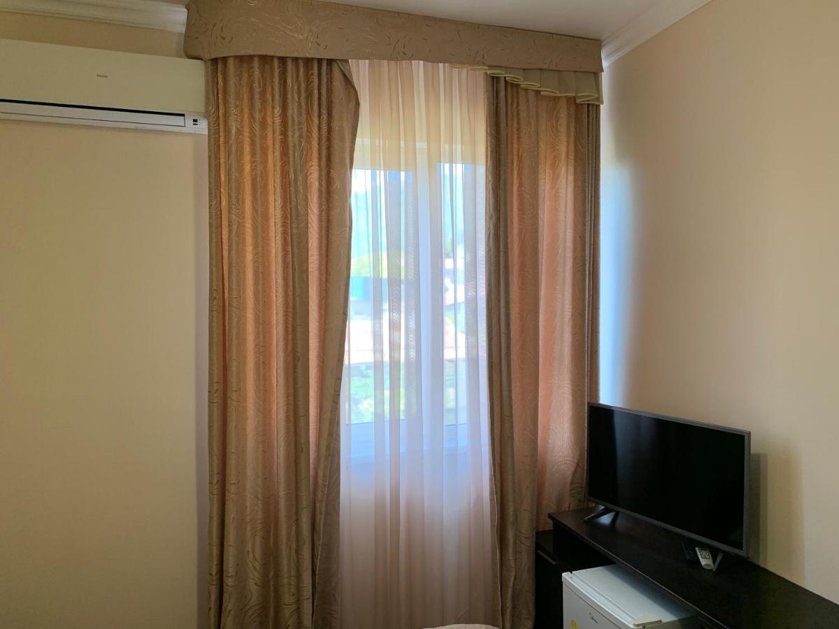 Guest House Aphyn Leto Gagra Exterior foto
